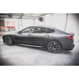 Накладки сплиттеры на пороги на BMW M8 F93 Gran Coupe